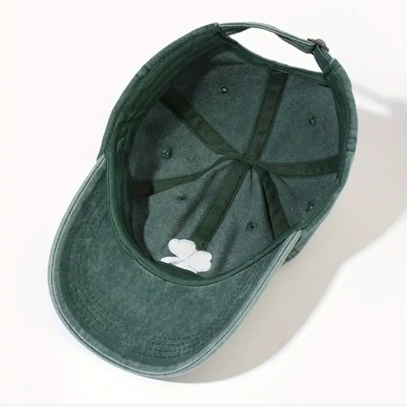 St. Patty's Day Lucky Clover Hat - Picture 5 of 6